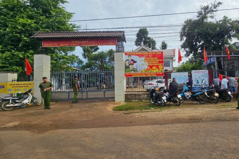 Vụ dùng súng tấn công trụ sở Công an xã ở Đắk Lắk